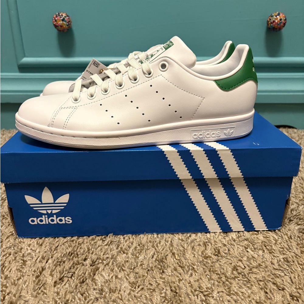 Adidas Stan Smith White and Green Sneakers NWT
